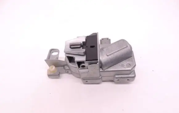 Volvo V40 Steering wheel lock P31340956 D239