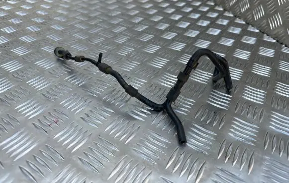 Audi Q3 8U Vacuum line/pipe/hose 04L131051Q