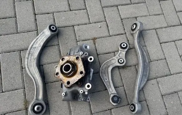 Audi Q5 SQ5 Rear wheel hub 80A505459B 80A505459