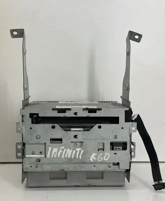Infiniti FX Radio/CD/DVD/GPS head unit