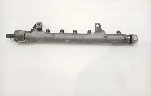 Fuel main line pipe
