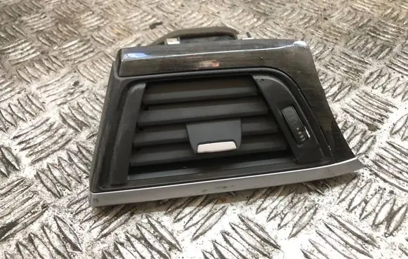 BMW 3 F30 F35 F31 Dashboard side air vent grill/cover trim 9218549