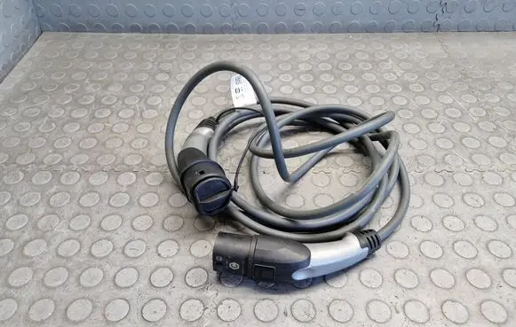 BMW 3 G20 G21 Electric car charging cable 7926285