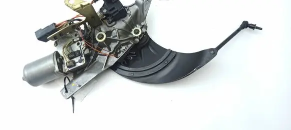 Chrysler Town u0026 Country IV Tailgate/trunk/boot lift motor KTMR00100 V00102 404624