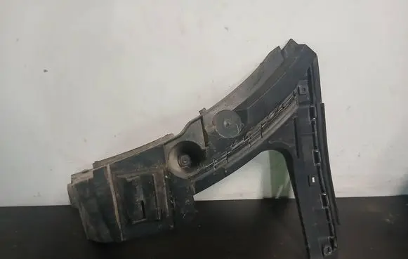 Volvo XC90 Rear bumper mounting bracket 08620566 1125