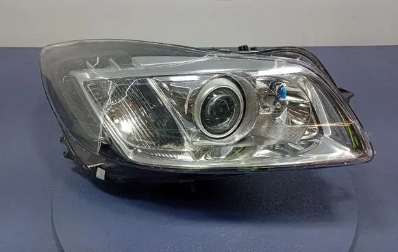 Opel Insignia A Headlight/headlamp 1ZT0096302