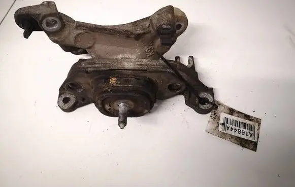 Renault Scenic II - Grand scenic II Engine mount bracket 8200277203