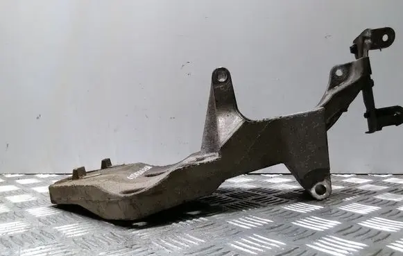 Generator/alternator bracket
