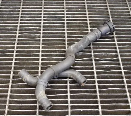 Volkswagen Jetta VI Engine coolant pipe/hose 1K0121087R