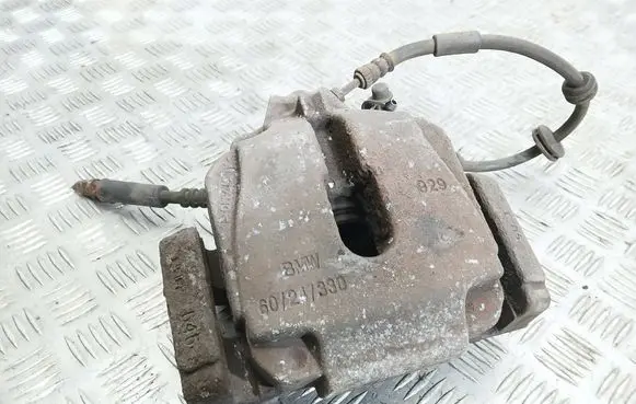 BMW 5 F10 F11 Front brake caliper 
