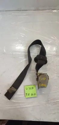 Toyota Corolla E100 Front seatbelt 7D1080 042762