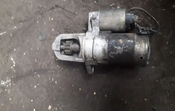 Nissan Altima Starter motor