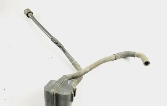 Nissan Pathfinder R52 Active carbon filter fuel vapour canister 5617 074162