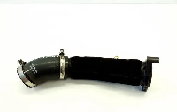 Volkswagen PASSAT B8 Intercooler hose/pipe 05L1458280 05L145762D