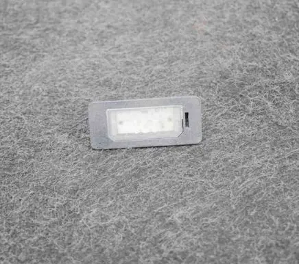 BMW 2 F22 F23 Number plate light 7193293