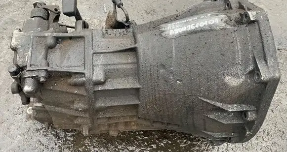 Mercedes-Benz Sprinter W906 Manual 5 speed gearbox A9042610101