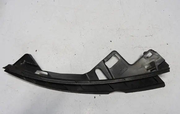 Volvo C30 Headlight/headlamp mounting bracket 31323157