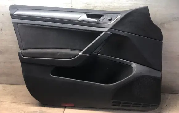 Volkswagen Golf VII Front door card panel trim 5G4867011 A012749