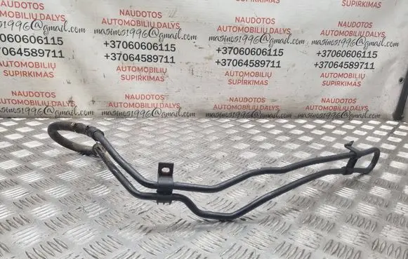 Volkswagen PASSAT B5 Power steering hose/pipe/line 8D0422885E