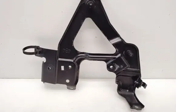 Mitsubishi Eclipse Cross Other engine bay part 4B4