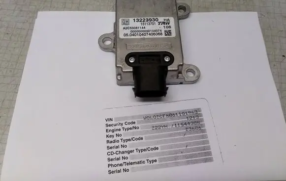 Opel Vectra C ESP acceleration yaw rate sensor 13223930 15113701 A2C53081144