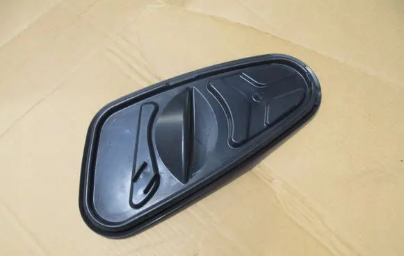 Volkswagen Touran III Other rear door trim element 5TA839916B