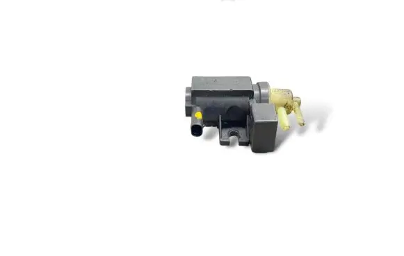 Mercedes-Benz A W169 Turbo solenoid valve A0061536628 70078202 1109T090