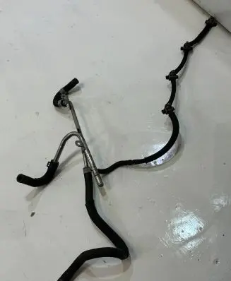 Volkswagen Golf VII Fuel return line/hose CUN