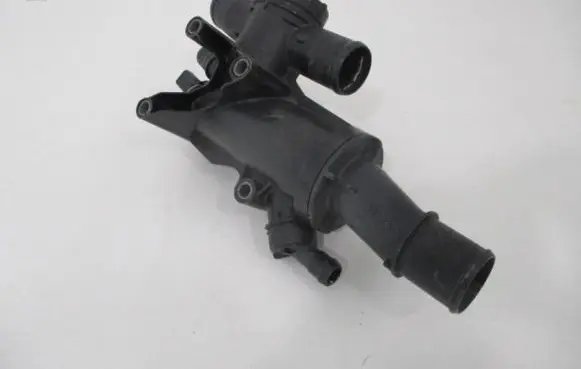 Peugeot 308 Thermostat housing 9656182980