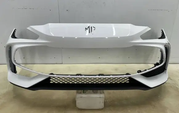 MG MG3 III Front bumper P11222231