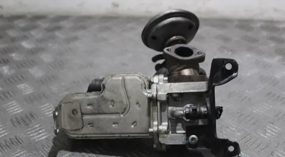 Volkswagen Phaeton EGR valve 059131503H