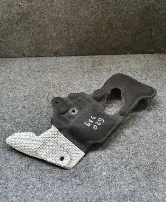 BMW 3 G20 G21 Heat shield in engine bay 8657308 101983