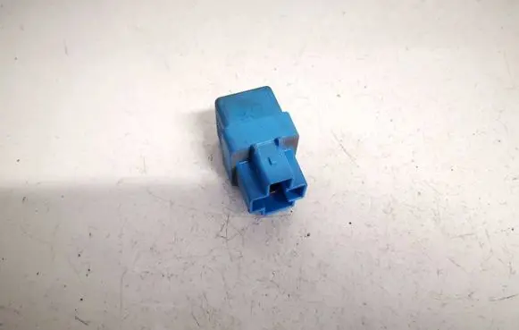 Ford Maverick Other relay 252309f900 4ra940010-65