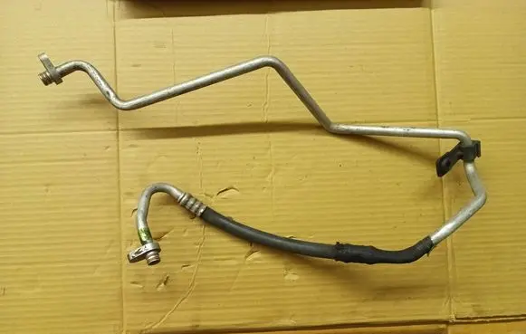 Peugeot 207 Air conditioning (A/C) pipe/hose 9680614680