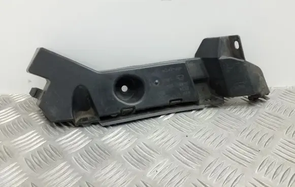 Seat Ibiza IV (6J,6P) Bumper support mounting bracket corner 6J3807393