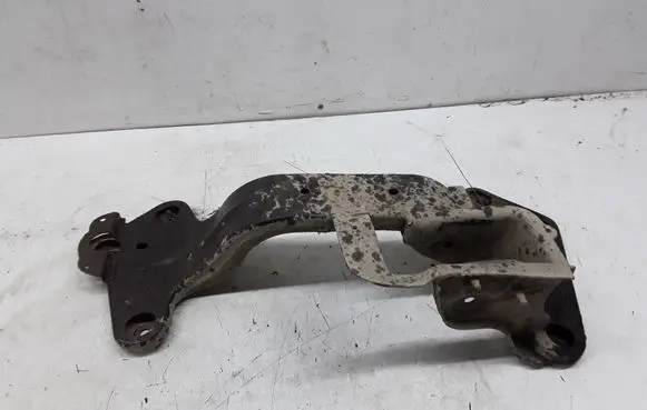 BMW X5 E53 Gearbox mounting bracket