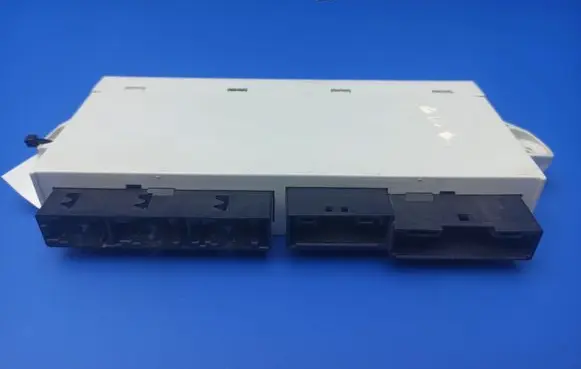 BMW 7 E65 E66 Door control unit/module 6922265 6015005008 61356922265