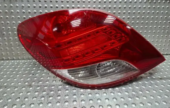 Peugeot 207 Rear/tail lights S26282618