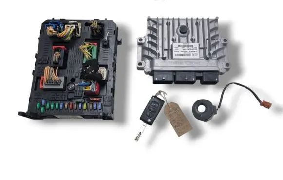 Engine ECU kit and lock set