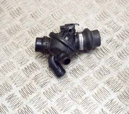 BMW 5 F10 F11 Thermostat 6601544 6371059