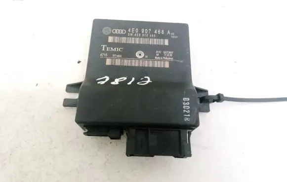 Audi A8 S8 D3 4E Comfort/convenience module 4E0907468A