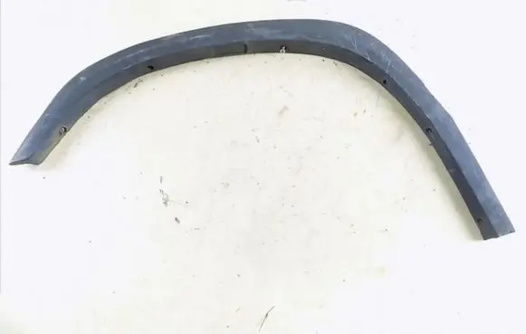 Suzuki Vitara (ET/TA) Front arch trim 
