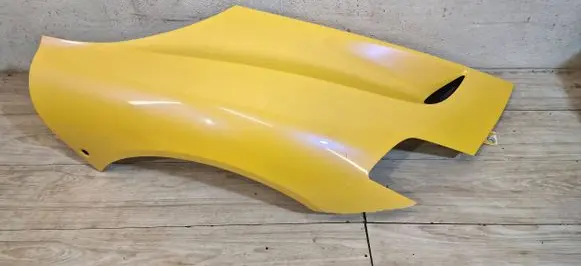 Maserati MC20 Fender 6701564480
