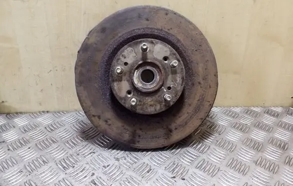 Honda CR-V Front wheel hub