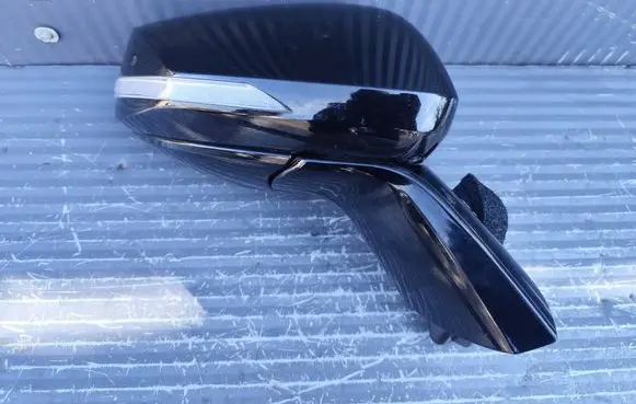KIA Sportage Front door electric wing mirror SPORTAGEVLUSTERKO