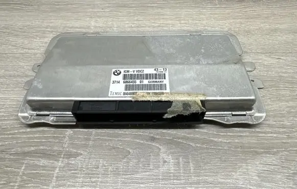 BMW 7 F01 F02 F03 F04 Air suspension control unit module (rear) 6866455 75789011 00404884G8