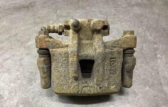 Mitsubishi Grandis Rear brake caliper