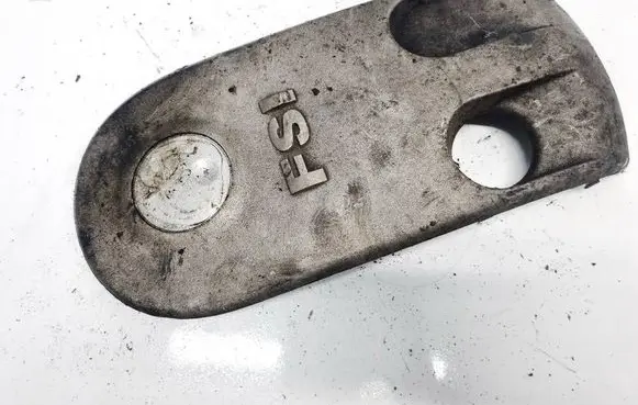 Volkswagen Touran I Engine cover (trim) 