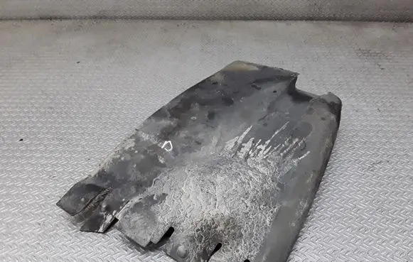 Front bumper skid plate/under tray