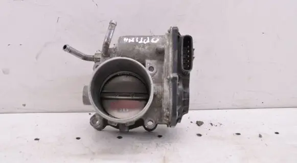 KIA Optima Throttle valve 351002E610 593010B15